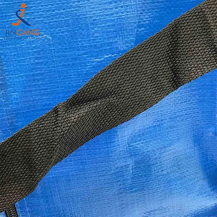 کیسه های بزرگ در حال حرکت